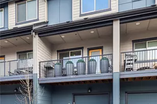 1027 6th Walk NE, Issaquah, WA 98029 - Photo 25