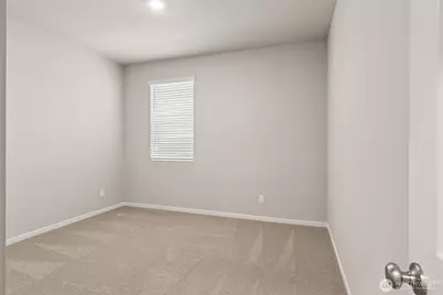 2204 Boxcar Street NE #183, Olympia, WA 98506 - Photo 3