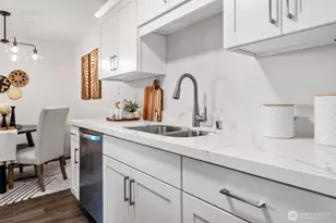 1111 Kirkland Ave, Kirkland, WA 98033 - Photo 15