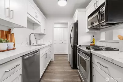 1111 Kirkland Avenue #3A, Kirkland, WA 98033 - Photo 13