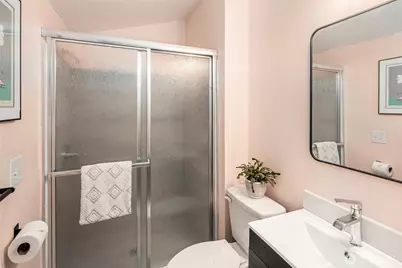 10820 2nd Avenue SW, Seattle, WA 98146 - Photo 9