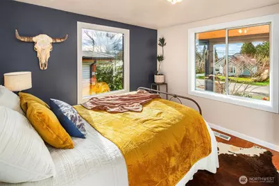 10820 2nd Avenue SW, Seattle, WA 98146 - Photo 13