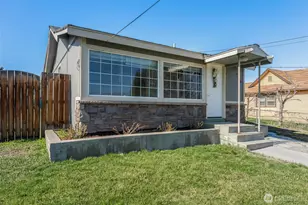 726 Methow St, Wenatchee, WA 98801 - Photo 3