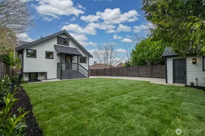 1709 S McClellan Street, Seattle, WA 98144 - Photo 37