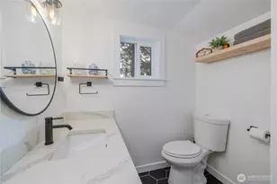 327 S Summit Ave, Bremerton, WA 98312 - Photo 17