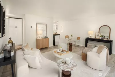 6225 Lake Washington Boulevard NE #208, Kirkland, WA 98033 - Photo 3