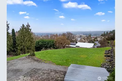 2137 3rd Street SE, Puyallup, WA 98372 - Photo 1