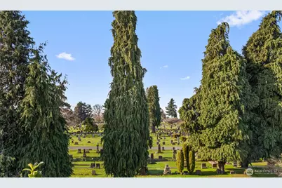 1536 15th Avenue E, Seattle, WA 98112 - Photo 29