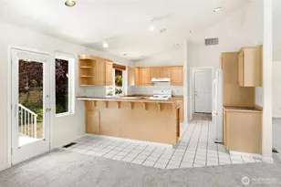 70 Fernridge Ln, Port Ludlow, WA 98365 - Photo 5