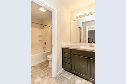 10710 185th Street E, Puyallup, WA 98374 - Photo 11