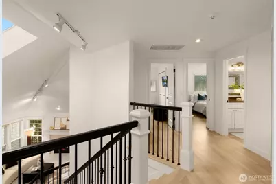 26018 SE 38th Court, Sammamish, WA 98029 - Photo 19