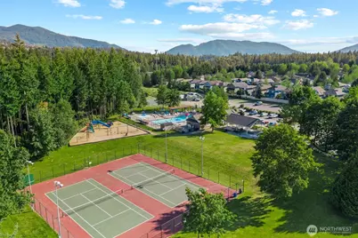 26018 SE 38th Court, Sammamish, WA 98029 - Photo 39