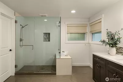 26018 SE 38th Court, Sammamish, WA 98029 - Photo 25