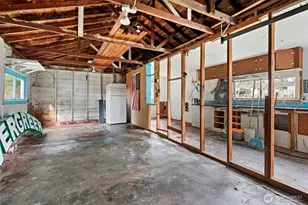 544 NE Easy St, Oak Harbor, WA 98277 - Photo 31