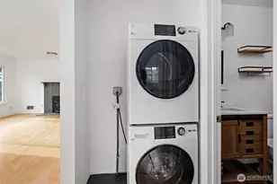 544 NE Easy St, Oak Harbor, WA 98277 - Photo 21