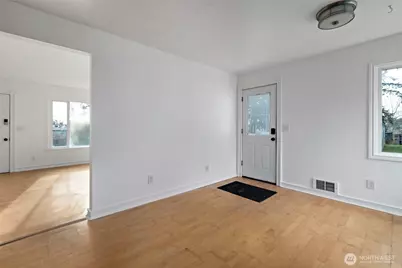 544 NE Easy Street, Oak Harbor, WA 98277 - Photo 9