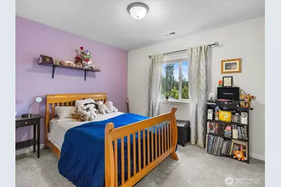8214 NE 163rd Place, Kenmore, WA 98028 - Photo 17