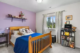 8214 NE 163rd Pl, Kenmore, WA 98028 - Photo 17