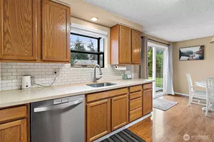 15639 SE 263rd Pl, Covington, WA 98042 - Photo 11