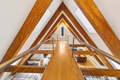 2411 4th Avenue W, Seattle, WA 98119 - Photo 29