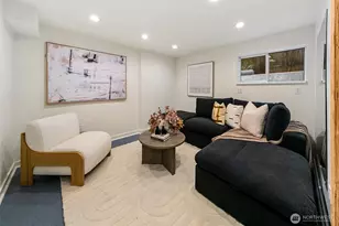 2411 4th Ave W, Seattle, WA 98119 - Photo 31