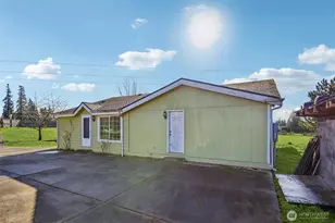 308 295th St S, Roy, WA 98580 - Photo 5