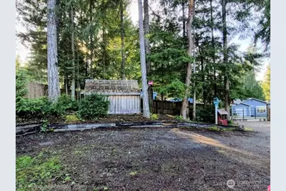 31 E Colvos Pl E, Shelton, WA 98584 - Photo 3