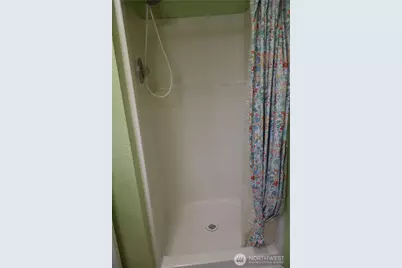 31 E Colvos Pl E, Shelton, WA 98584 - Photo 13