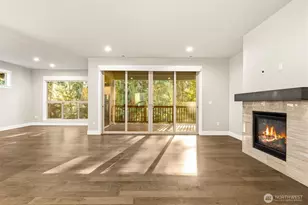 12055 SE May Creek Park Dr, Newcastle, WA 98056 - Photo 9