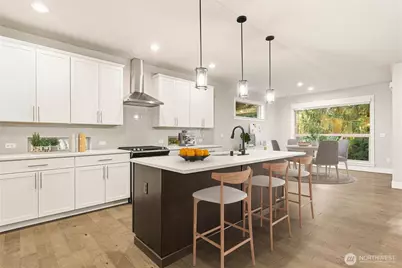 12055 SE May Creek Park Drive, Newcastle, WA 98056 - Photo 5