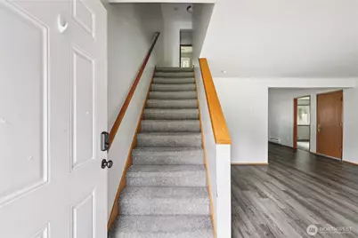 9819 148th Street Ct E, Puyallup, WA 98375 - Photo 3