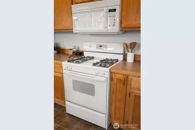 1192 Fidalgo Drive #101, Burlington, WA 98233 - Photo 11