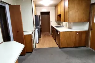 415 W Second St, Aberdeen, WA 98520 - Photo 3