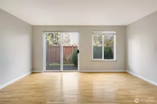 1051 Madison Ave N, Bainbridge Island, WA 98110 - Photo 7