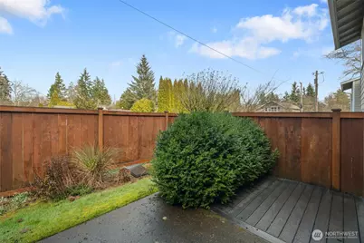 1051 Madison Avenue N, Bainbridge Island, WA 98110 - Photo 35