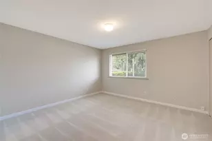 1051 Madison Ave N, Bainbridge Island, WA 98110 - Photo 13