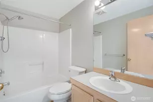 1051 Madison Ave N, Bainbridge Island, WA 98110 - Photo 11