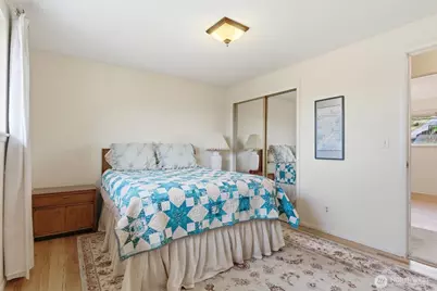 3719 Petersville Road NE, Bremerton, WA 98310 - Photo 19