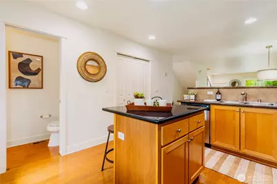 2674 SW Sylvan Heights Drive, Seattle, WA 98106 - Photo 13