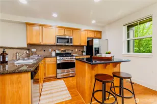 2674 SW Sylvan Heights Dr, Seattle, WA 98106 - Photo 11