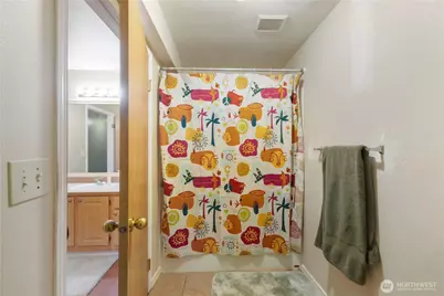 3939 10th Street SE #D6, Puyallup, WA 98374 - Photo 19