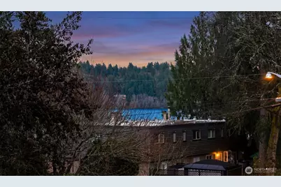 17464 NE 38th Street #B202, Redmond, WA 98052 - Photo 23