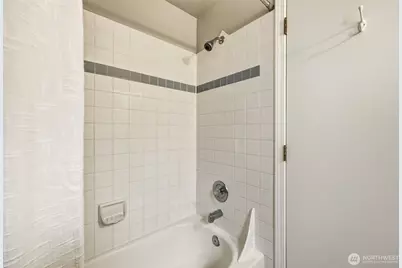 3022 63rd Avenue SW #202, Seattle, WA 98116 - Photo 15