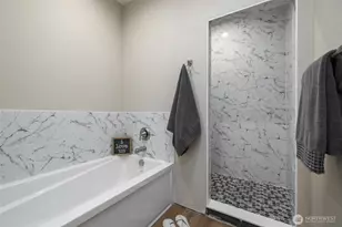 8127 Coyote Spgs Ln, Sedro Woolley, WA 98284 - Photo 31