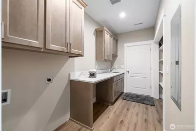 8127 Coyote Springs Lane, Sedro Woolley, WA 98284 - Photo 25