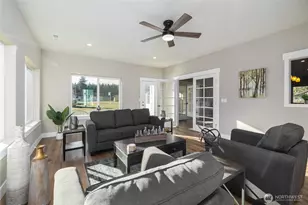 8127 Coyote Spgs Ln, Sedro Woolley, WA 98284 - Photo 21