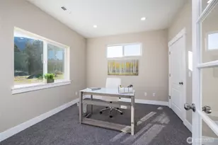 8127 Coyote Spgs Ln, Sedro Woolley, WA 98284 - Photo 19