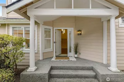 18391 NE 97th Court, Redmond, WA 98052 - Photo 5