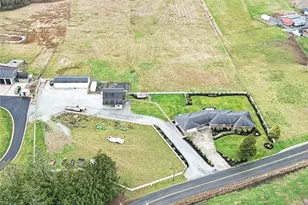 22128 Bulson Rd, Mount Vernon, WA 98274 - Photo 11