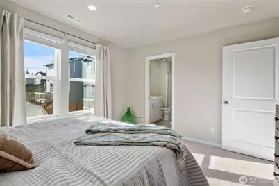 949 Tetherow Street, Bremerton, WA 98310 - Photo 19